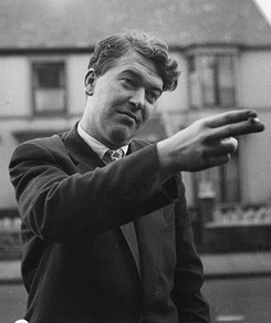 arts-graphics-2006_1174502a kingsley amis 2